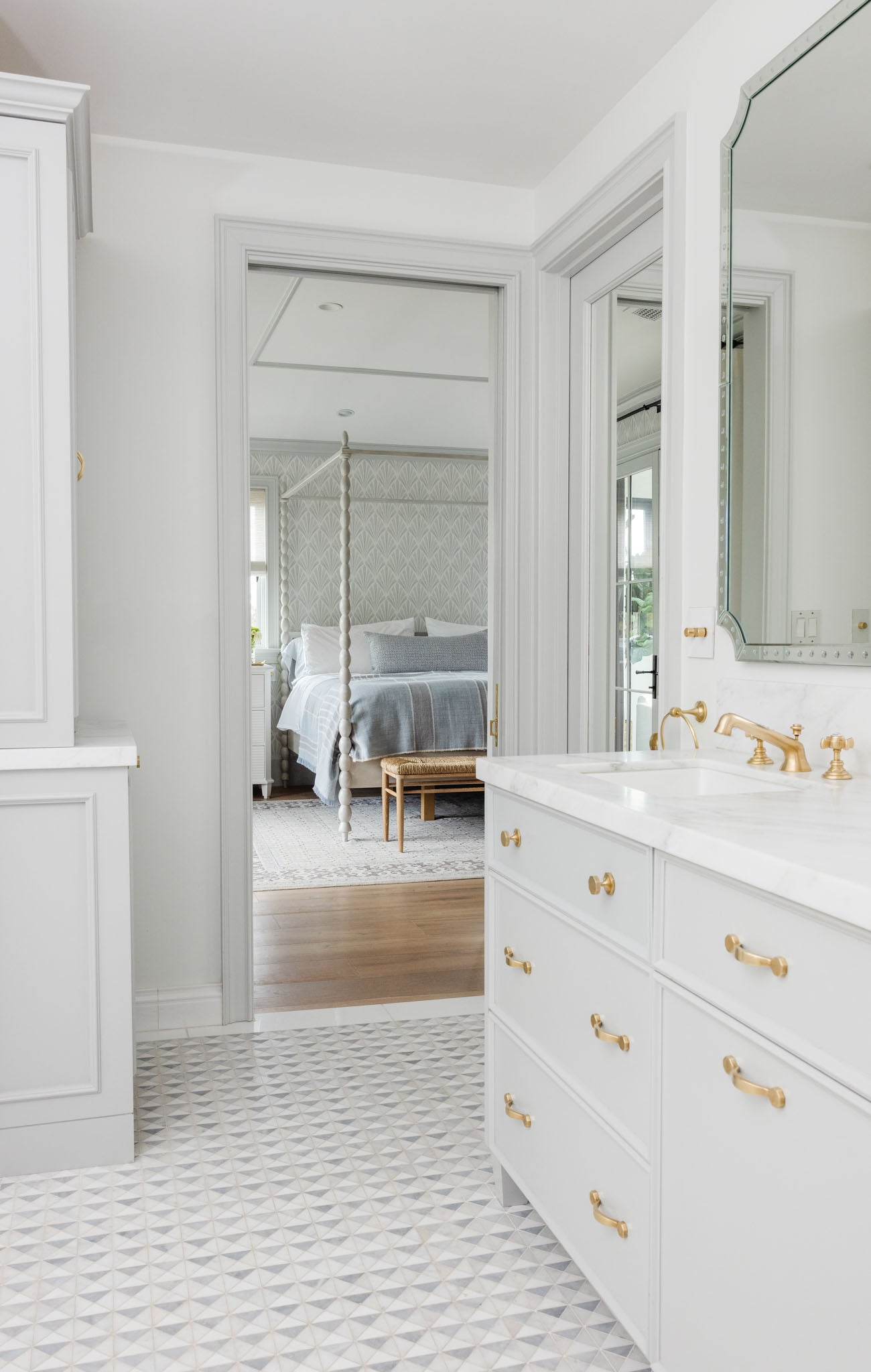 Coastal Brownstone